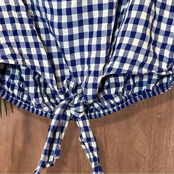 🎁 3 for $30 FOREVER 21 gingham off the shoulder cropped top with tie front - Picture 6 of 8